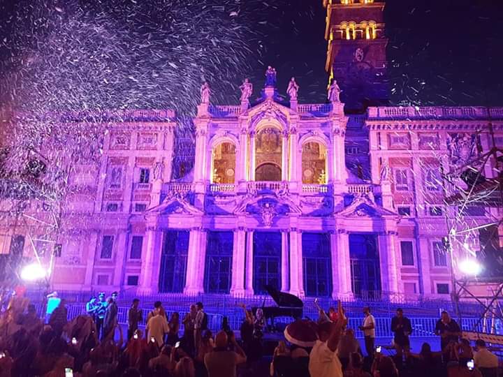 Italia tưng bừng kỷ niệm phép lạ Đức Bà xuống tuyết Madonna Della Neve